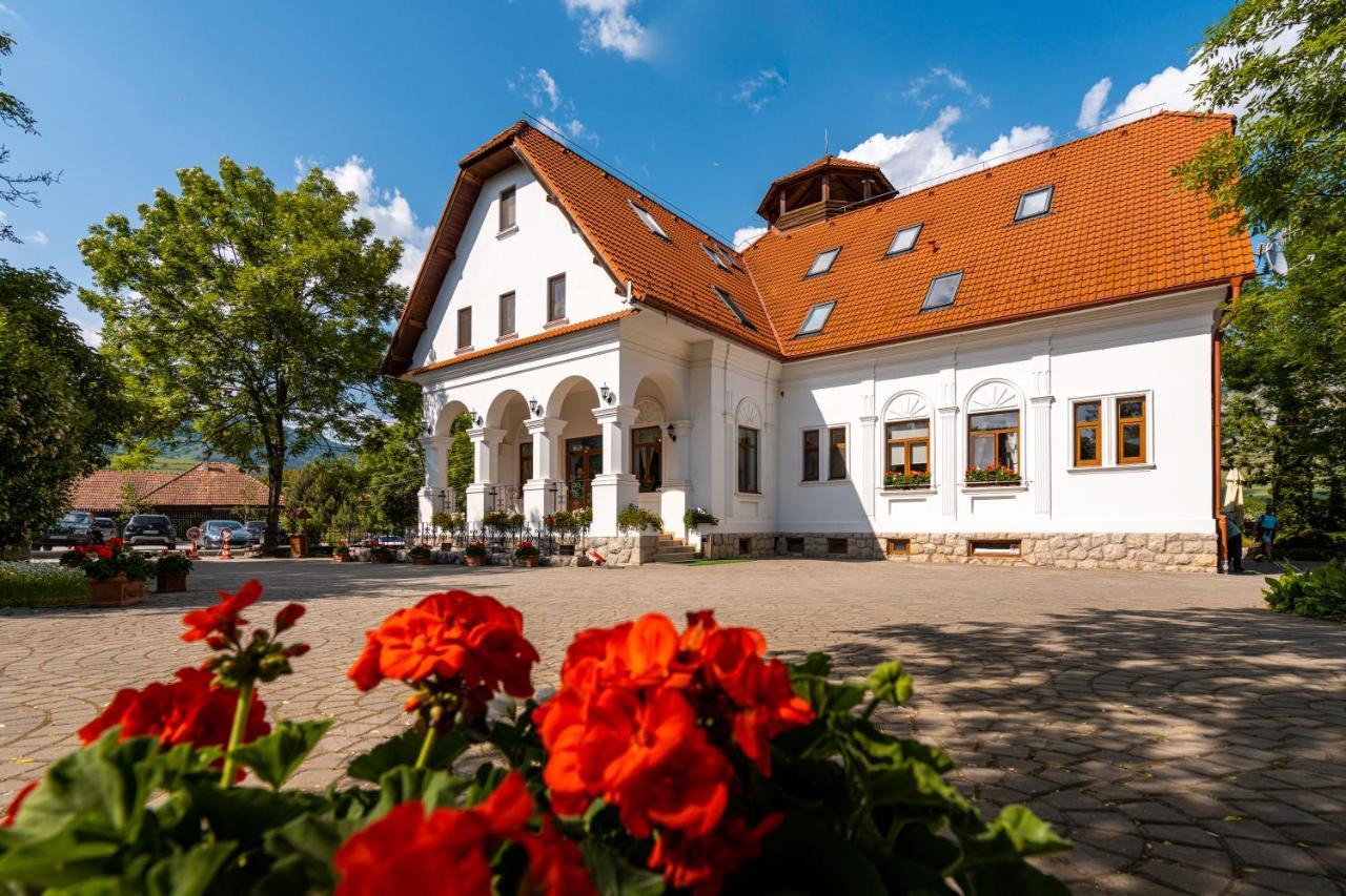 Hotel Conacul Secuiesc-Szekelyko Kuria Coltesti Esterno foto