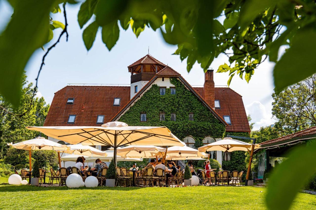 Hotel Conacul Secuiesc-Szekelyko Kuria Coltesti Esterno foto